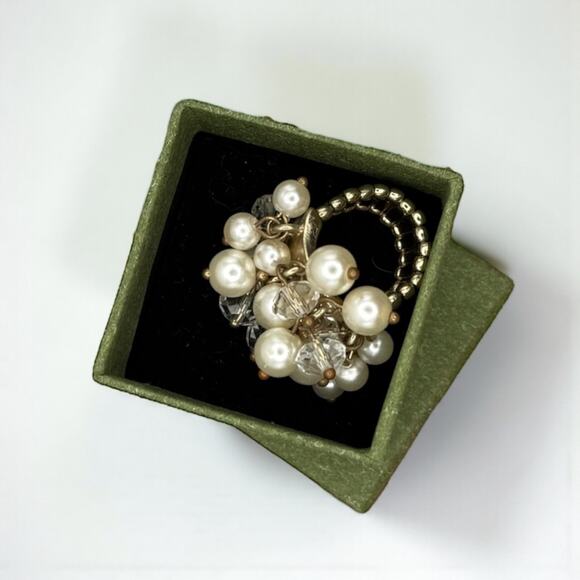 Vintage Cha Cha Ring Faux Pearl Crystal Cluster Bouquet Stretch Cocktail - Picture 6 of 6